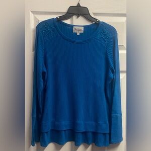 Wrangler Knit Thermal Top W/ Floral Embroidery & Ruffle Hem Size Large